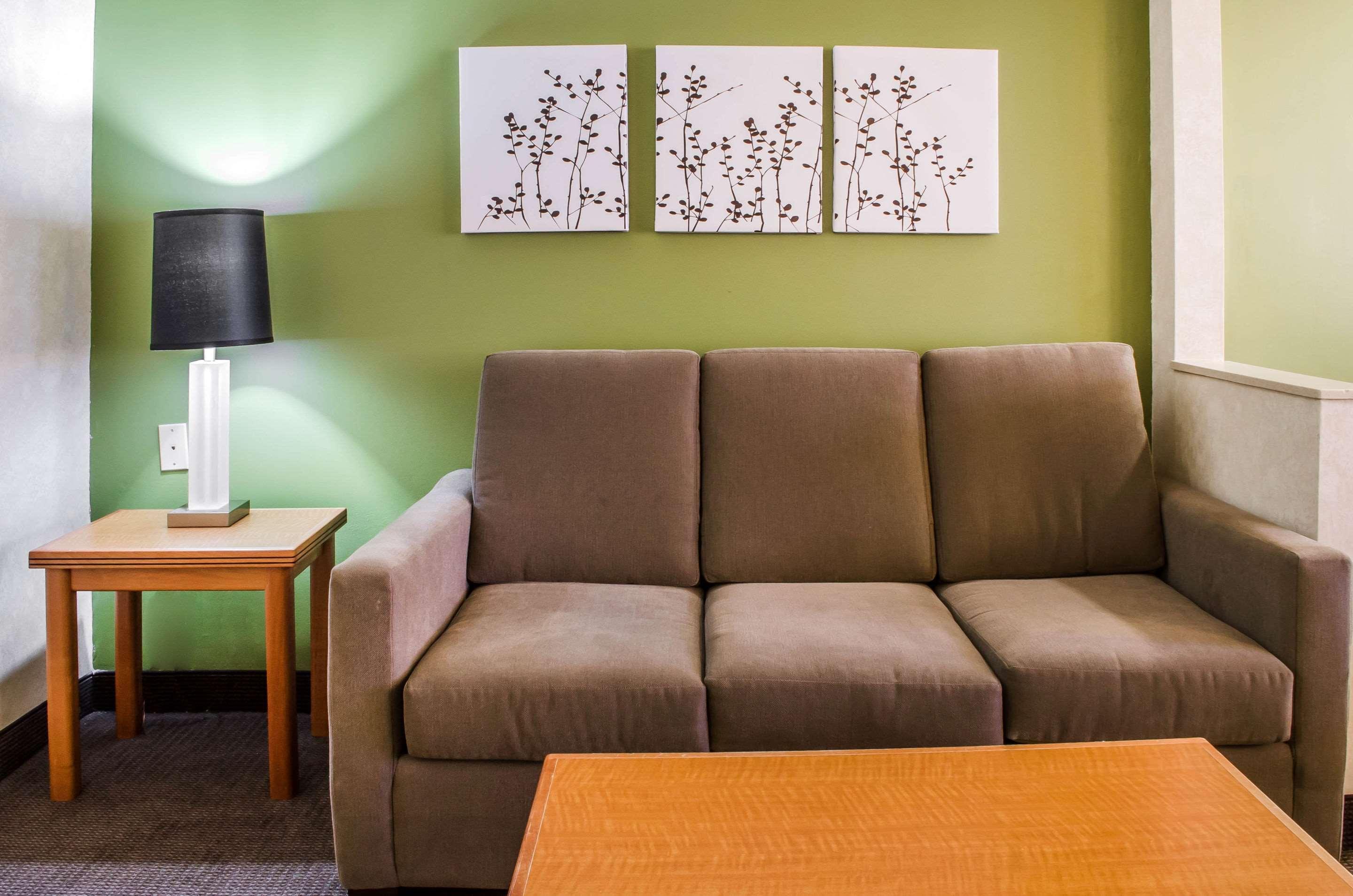 Sleep Inn & Suites Bensalem Dış mekan fotoğraf
