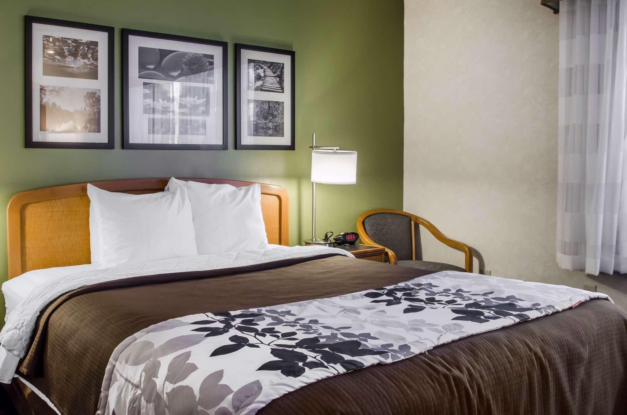 Sleep Inn & Suites Bensalem Dış mekan fotoğraf