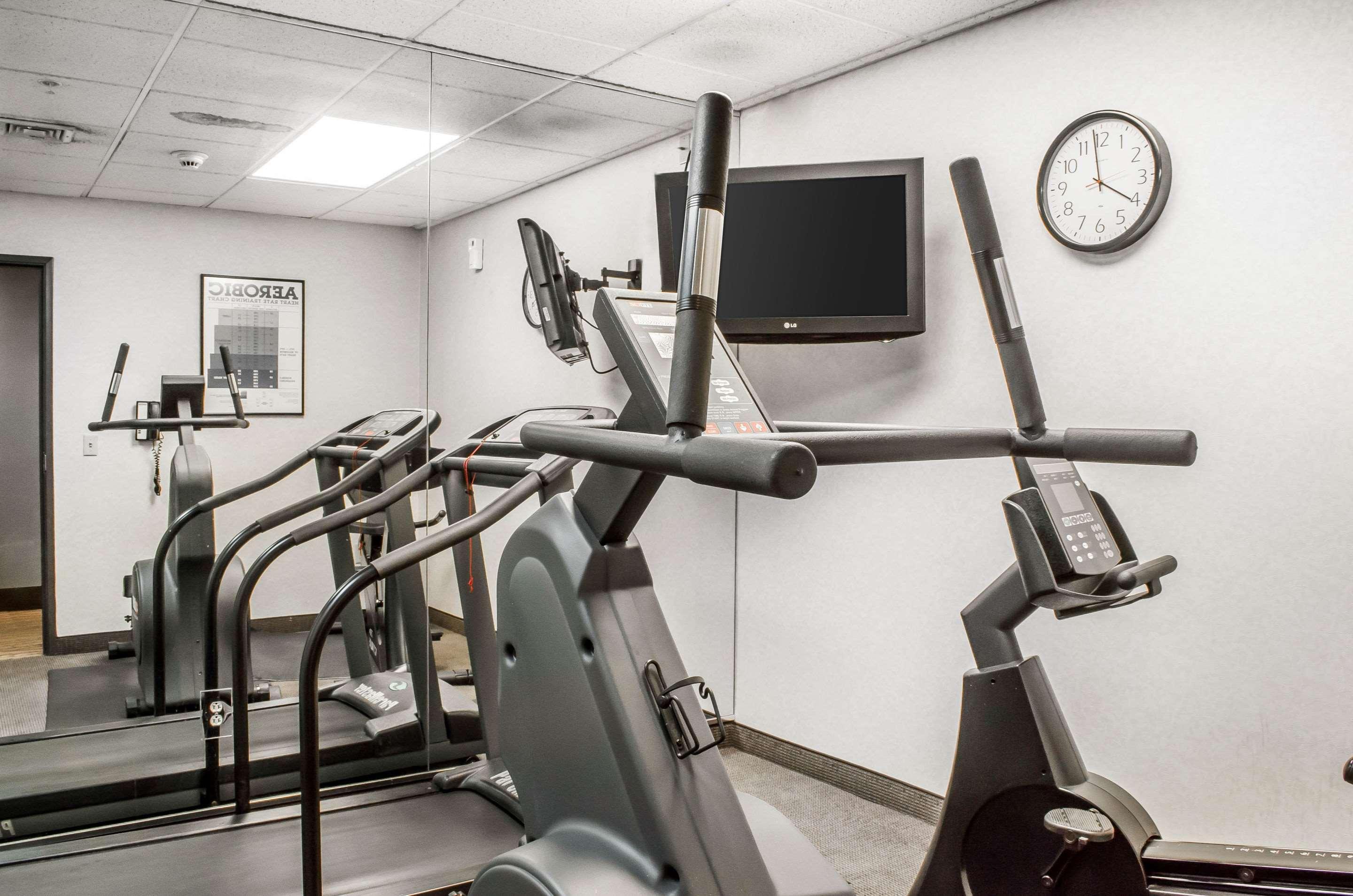 Sleep Inn & Suites Bensalem Dış mekan fotoğraf